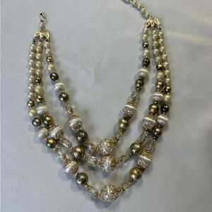 Vintage 60’s costume jewelry 3 strand necklace